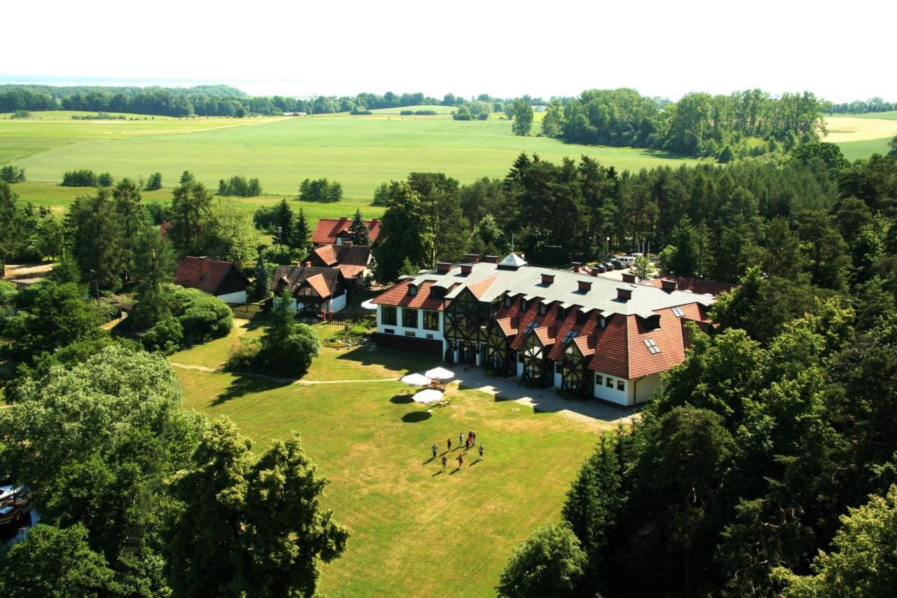 PAN Dom Pracy Twórczej w Wierzbie Wierzba Exterior foto