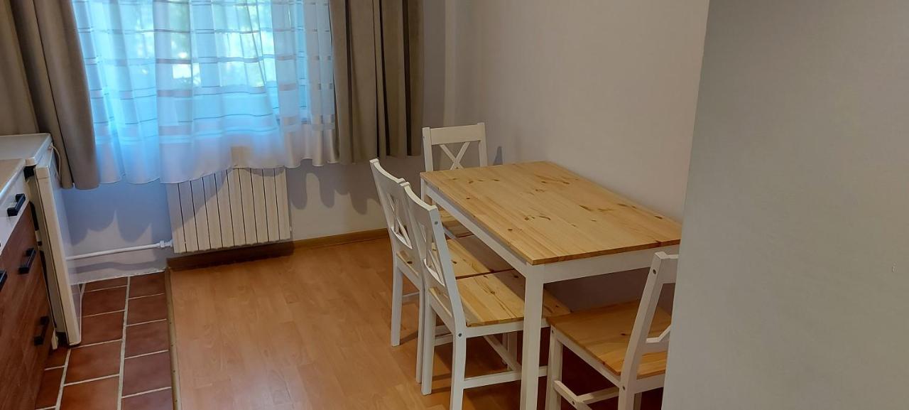 PAN Dom Pracy Twórczej w Wierzbie Wierzba Exterior foto